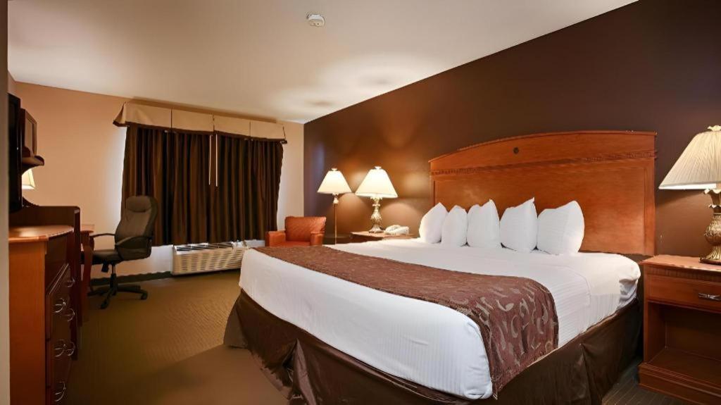 Best Western Manhattan Inn Ngoại thất bức ảnh