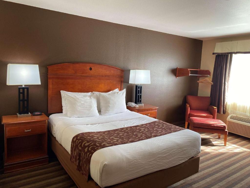 Best Western Manhattan Inn Ngoại thất bức ảnh